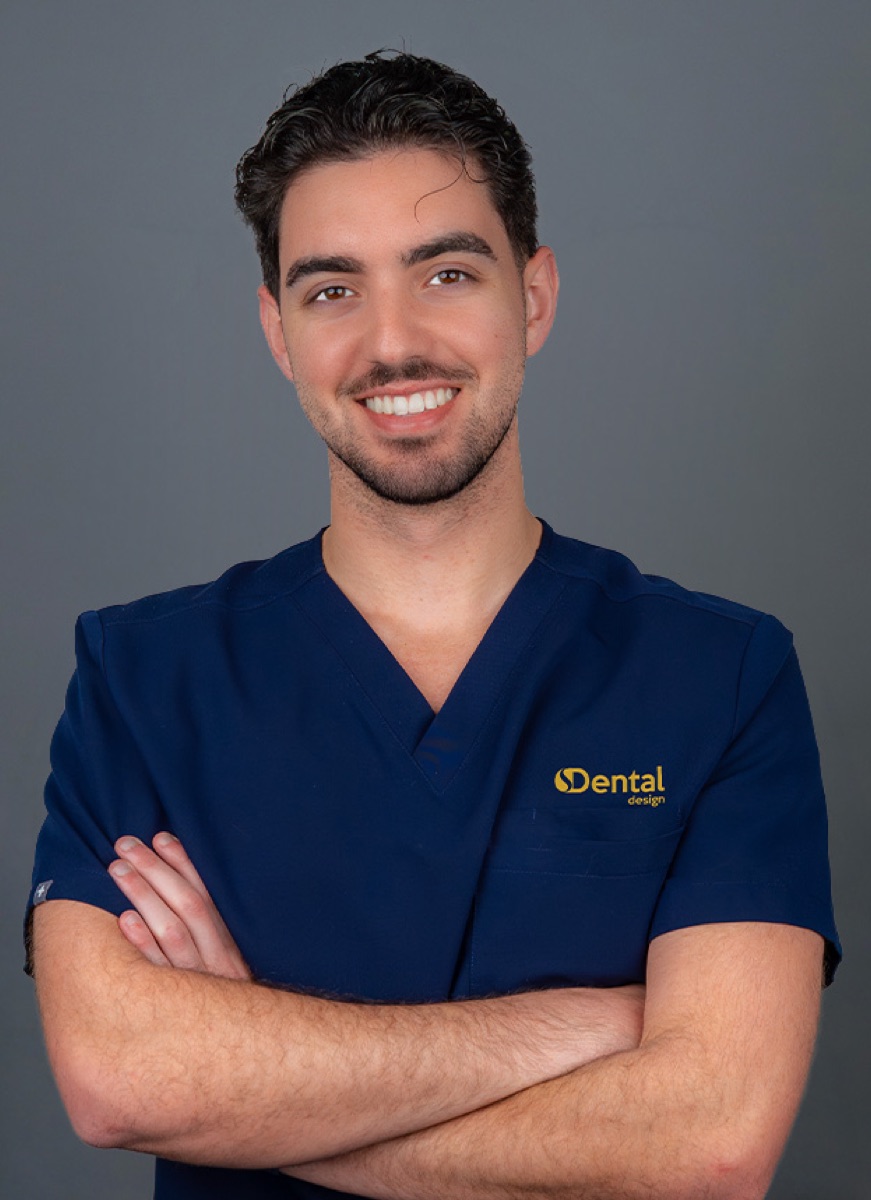 Dr. Nelson Triana, DMD